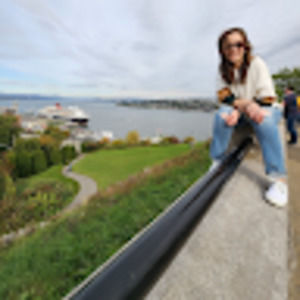 Meet your Posher, Douaa